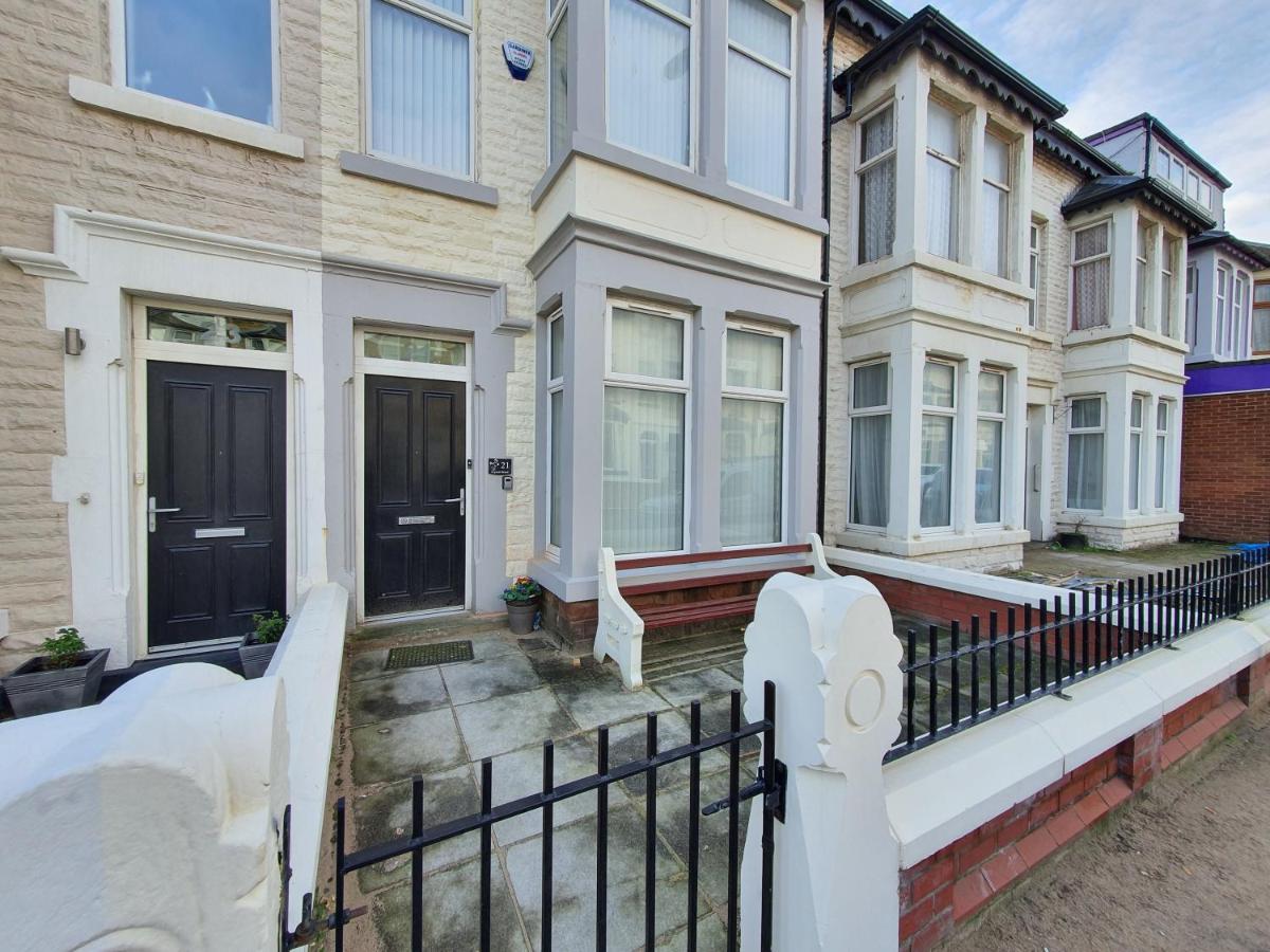 Dysa Crystal House Villa Blackpool Eksteriør billede